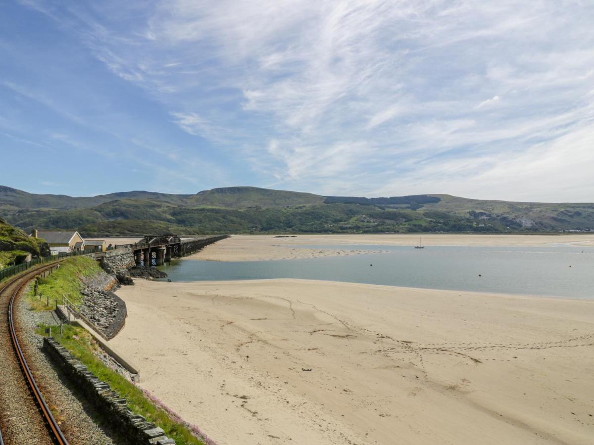 Goronwy Cottage Barmouth Exterior photo